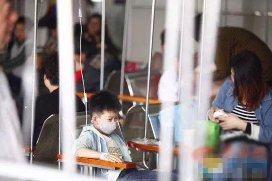 威尼斯网大秦之声：我们的门生课堂能装置氛围净扮装备吗？(图3)